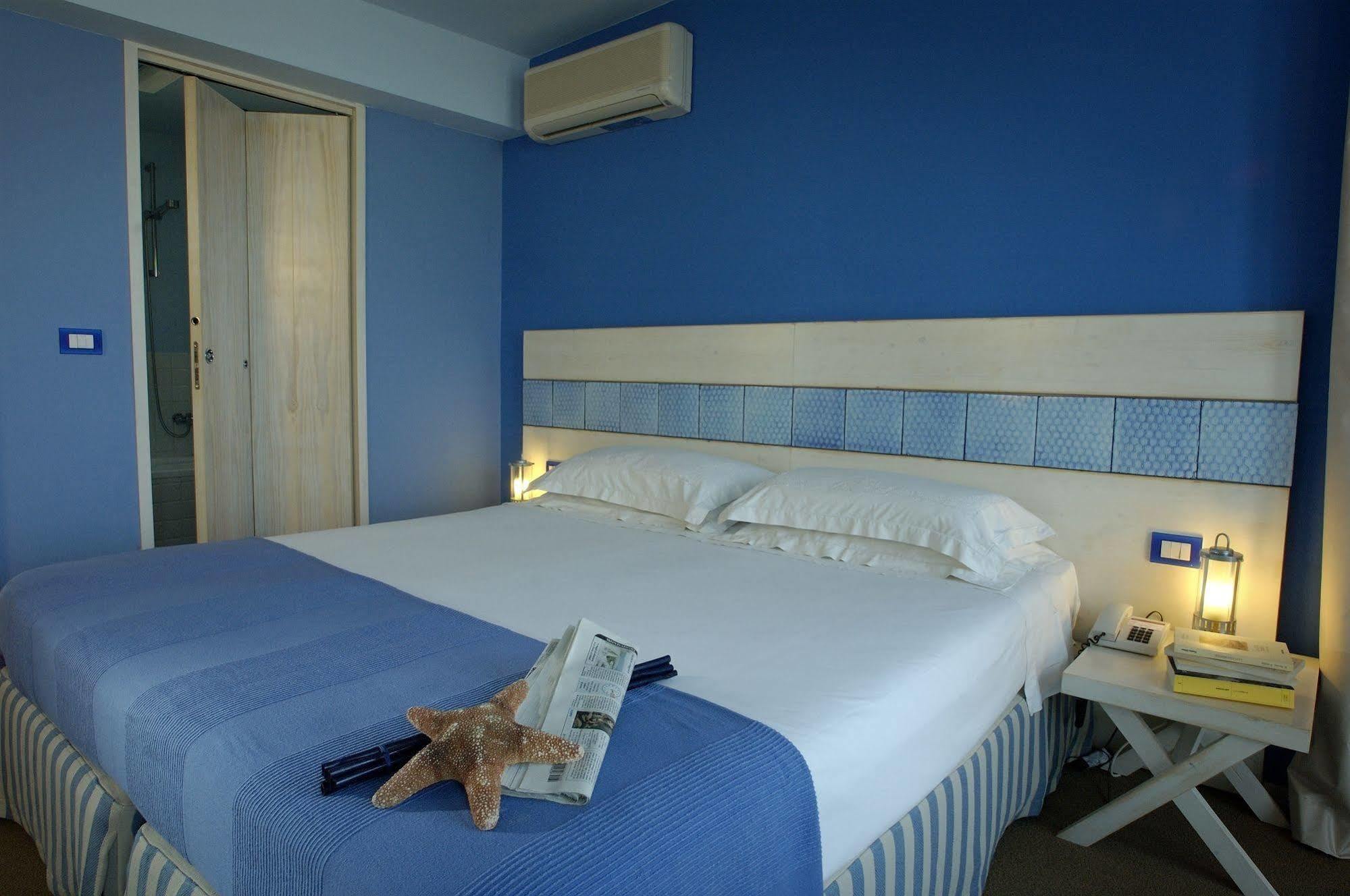 Hotel Lamorosa ريميني المظهر الخارجي الصورة